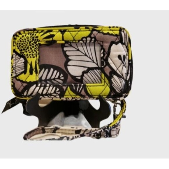 Vera Bradley Citron Wristlet ID Wallet Green White Black Retired Pattern - Picture 2 of 5